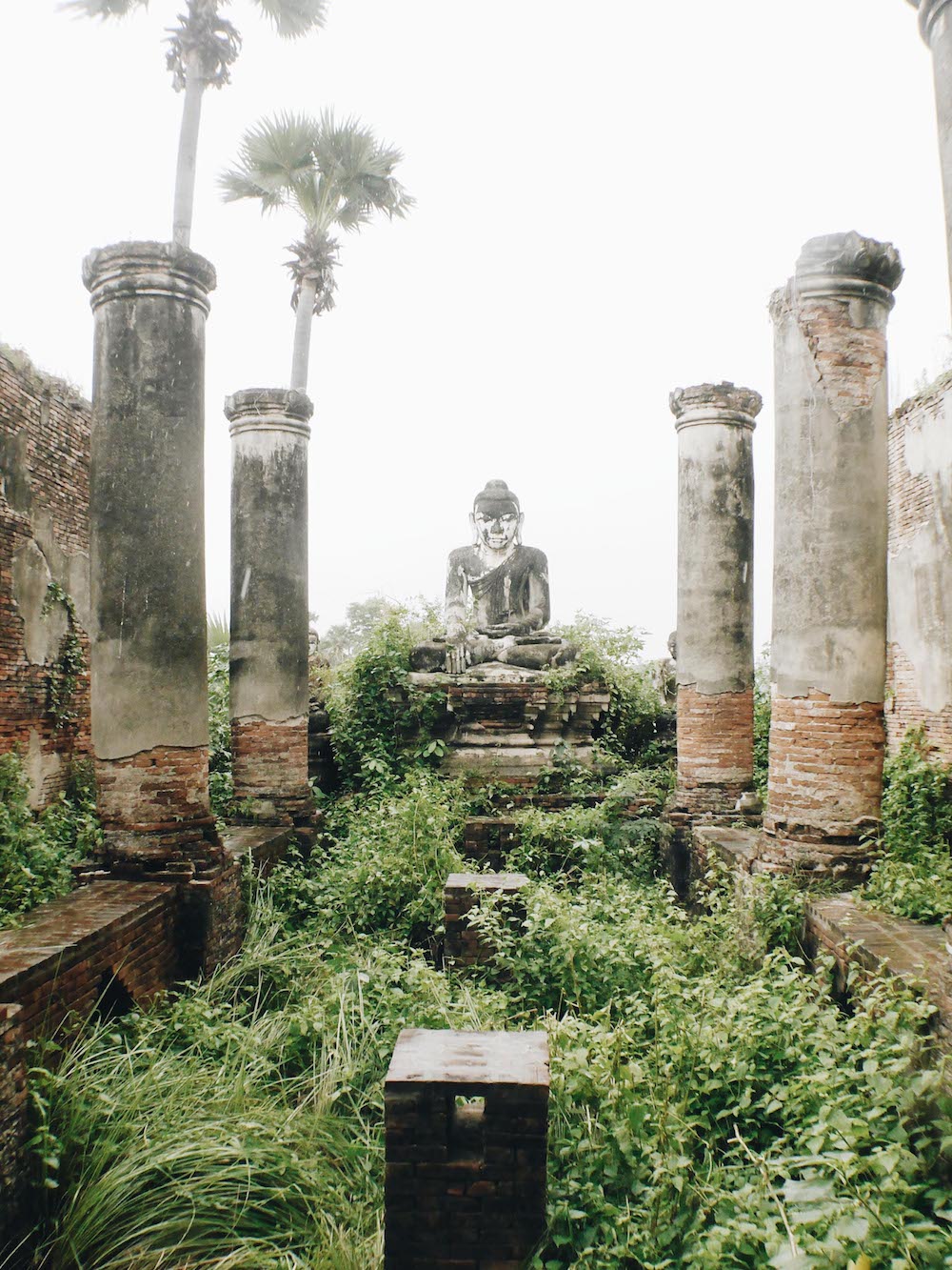Yandana Sinme Pagoda